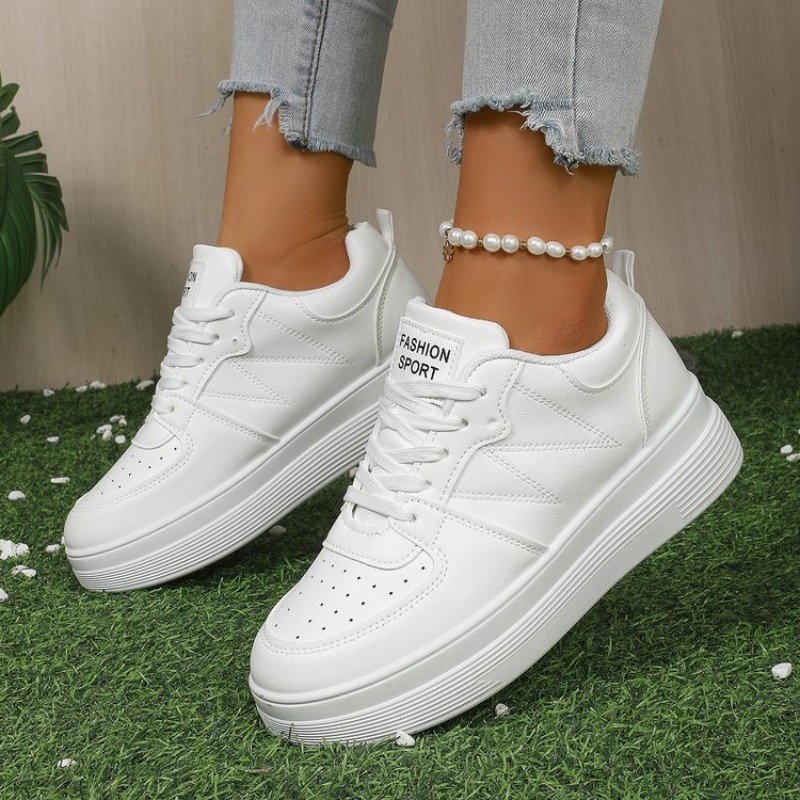 レディース プラットフォームスニーカー ラウンドトゥ チャン - Chunky Sneaker Platform のレビューと価格