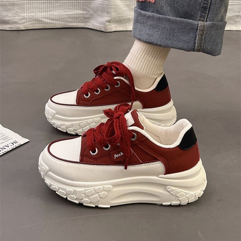 春のチャンキーホワイトスニーカー、厚底プラットフォームシュー - Chunky Sneaker Platform のレビューと価格