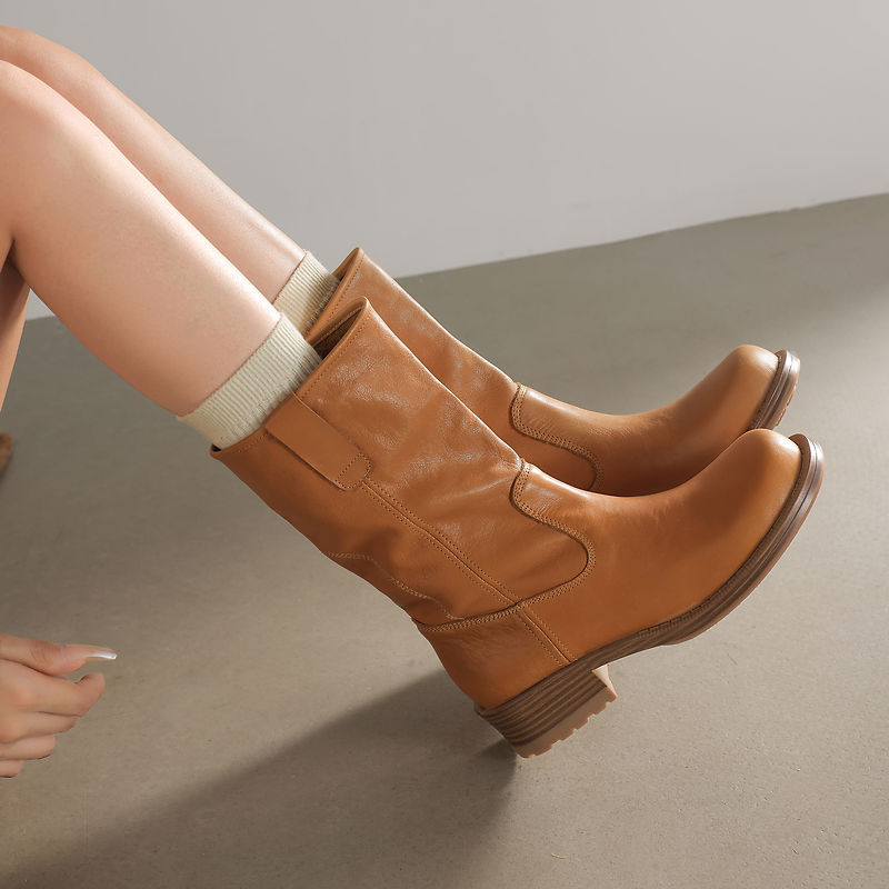 新しい 2026 トレンド女性秋本物の牛革アンクルブーツイエ - Street Fashion Rome のレビューと価格