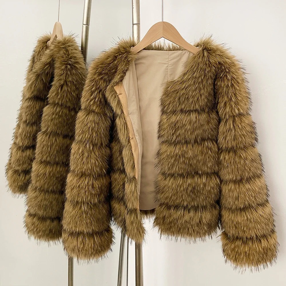 フェイクファーコート環境に優しい女性用暖かいフェイクファー  - Street Fashion Store のレビューと価格