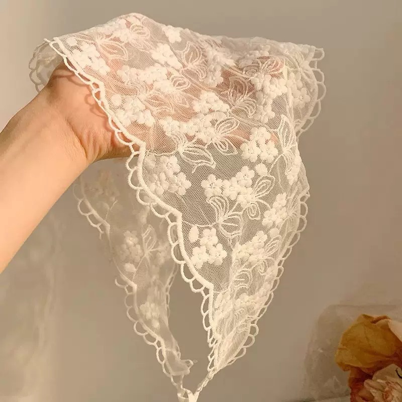 トライアングルレースバンダナクリームホワイトマルチウェイウエ - Bandana Multi Way のレビューと価格