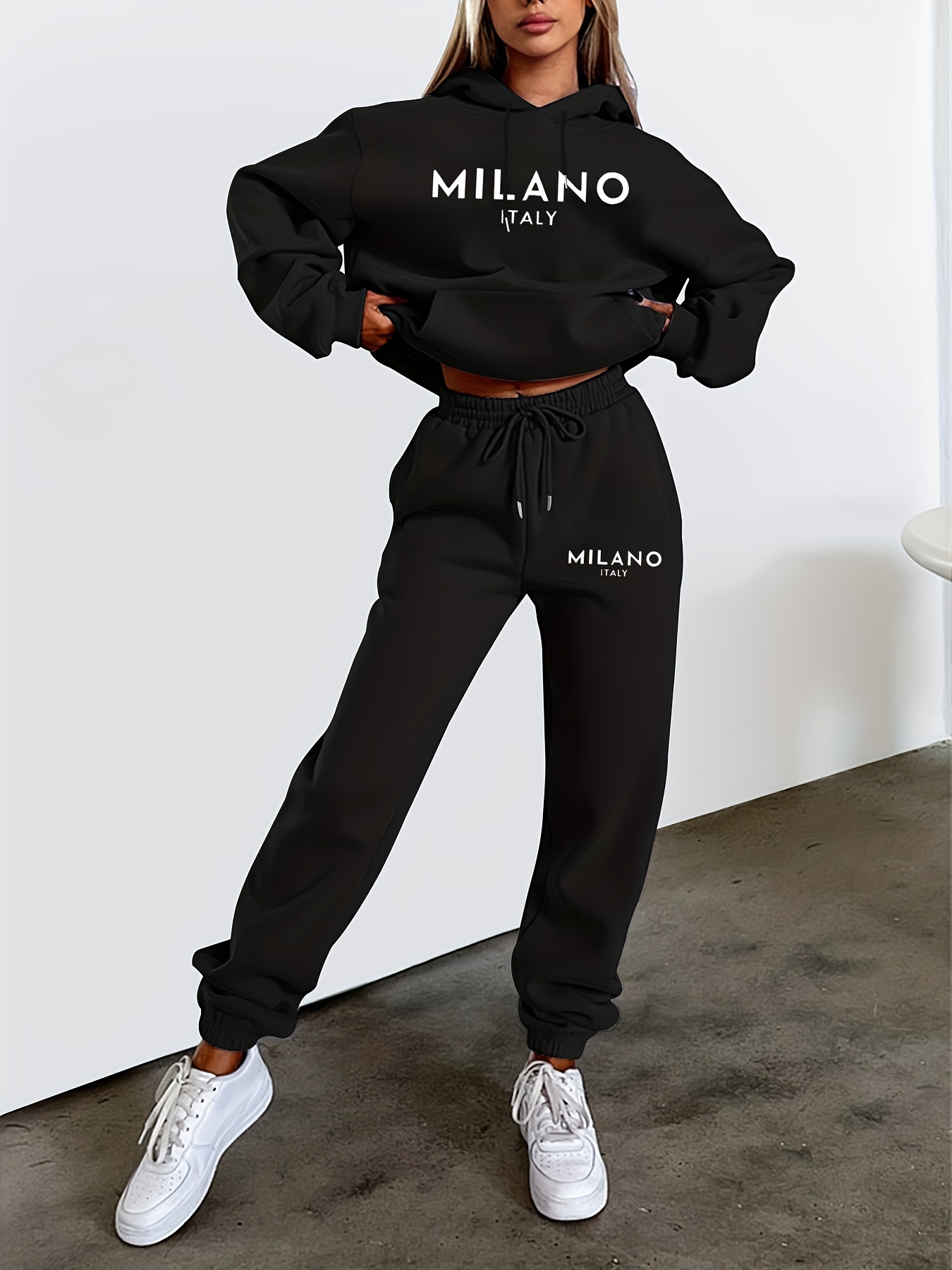 女性の秋/冬のパーカー+スポーツパンツセットストリートカジュ - Street Fashion Milano のレビューと価格