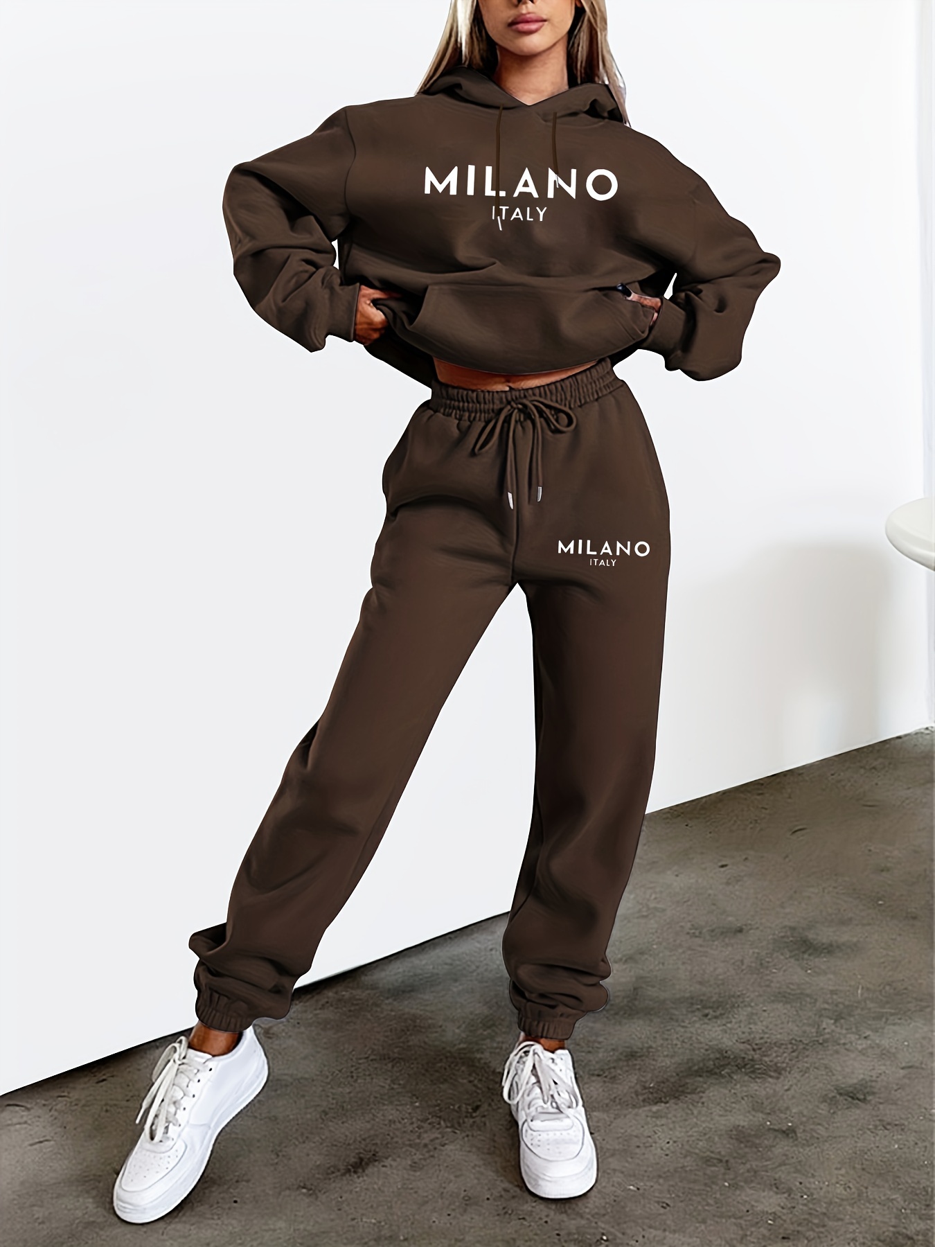 女性の秋/冬のパーカー+スポーツパンツセットストリートカジュ - Street Fashion Milano のレビューと価格