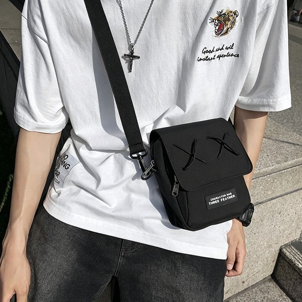 軽量小型メンズメッセンジャーバッグ 日本のストリートスタイル - Street Fashion In Japanese のレビューと価格