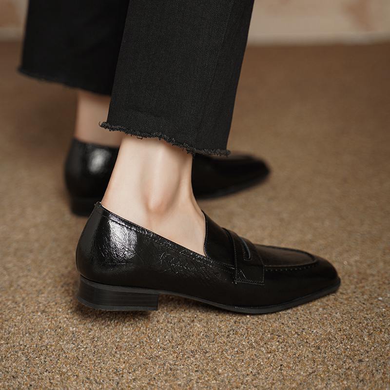 Krazing Pot 新しい本革スクエアトゥローヒールスト - Street Fashion Rome のレビューと価格