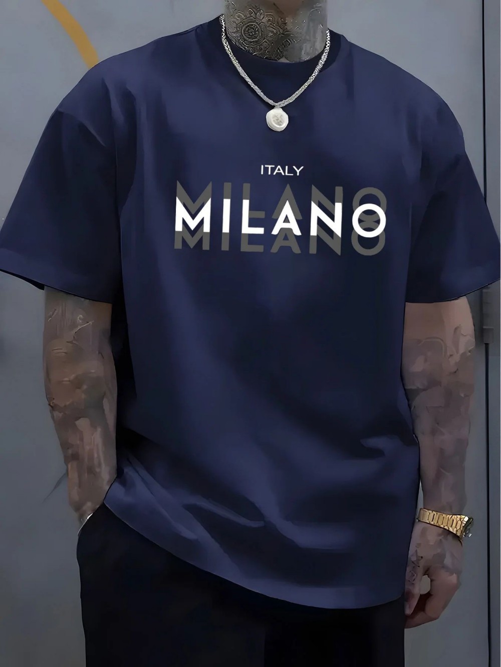 MILANO レタープリント男性女性スポーツ Tシャツアウト - Street Fashion Milano のレビューと価格